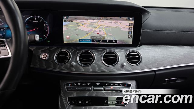 Mercedes-Benz E-Class (W213) E350 4MATIC Avantgarde 2022 — фото 12