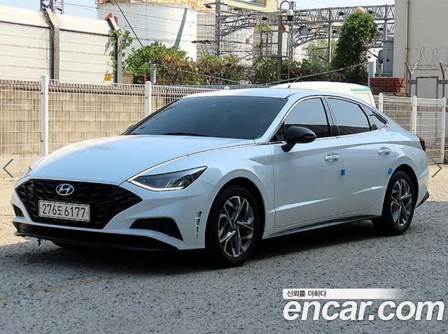 Hyundai Sonata (DN8) 2.0 Premium Plus 2022 — фото 2
