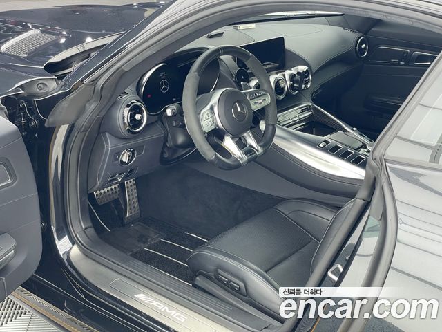 Mercedes-Benz AMG GT 4.0 2020 — фото 7