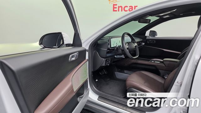 Hyundai Ioniq 6 Long Range Prestige 2023 — фото 10