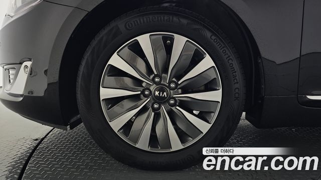 Kia K7 Hybrid 700h Prestige 2016 — фото 5