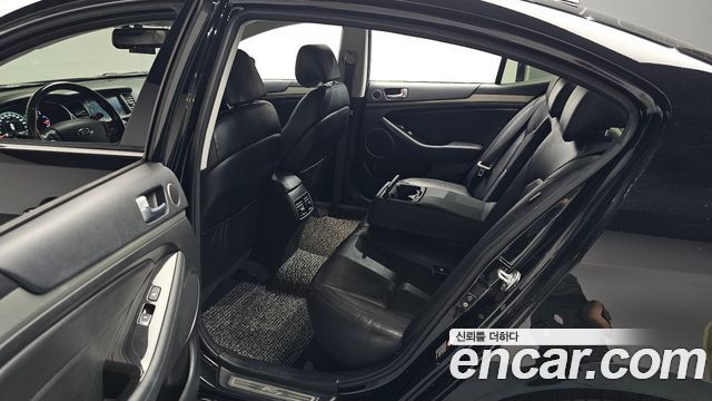 Kia K7 Hybrid 700h Prestige 2016 — фото 11