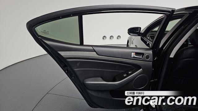 Kia K7 Hybrid 700h Prestige 2016 — фото 25