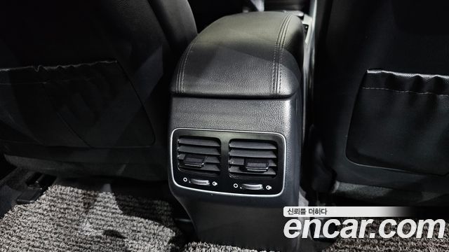 Kia K7 Hybrid 700h Prestige 2016 — фото 30
