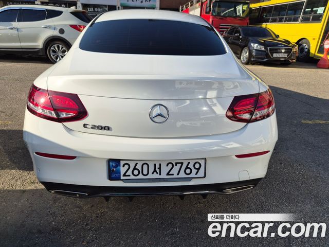 Mercedes-Benz C-Class (W205) C200 Coupe 2021 — фото 4
