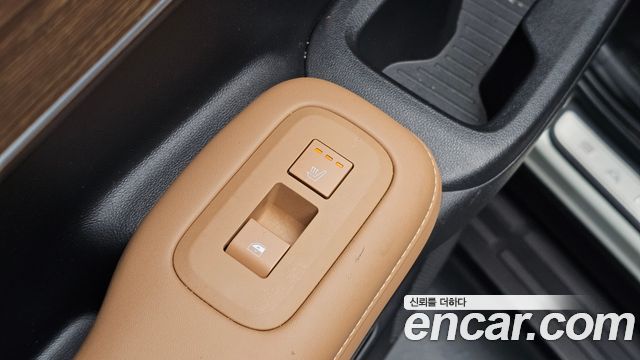 Hyundai Santa Fe (MX5) Gasoline 2.5T 2WD Prestige Plus 2025 — фото 29
