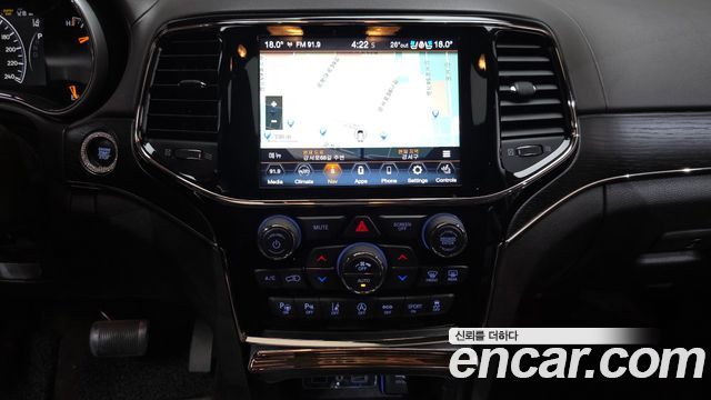 Jeep Grand Cherokee 3.6 Summit WK2 2019 — фото 14