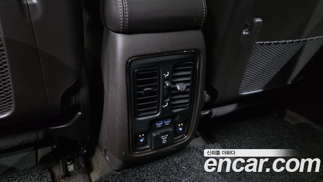 Jeep Grand Cherokee 3.6 Summit WK2 2019 — фото 19