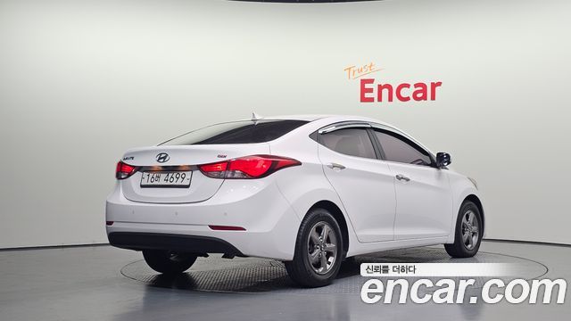 Hyundai Avante 1.6 GDi Style 2014 — фото 2