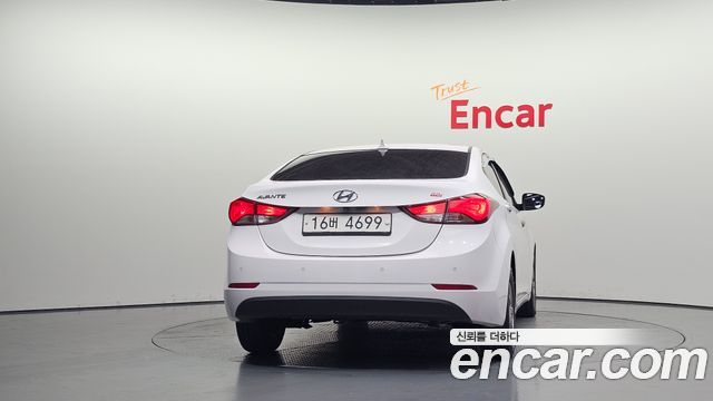 Hyundai Avante 1.6 GDi Style 2014 — фото 4