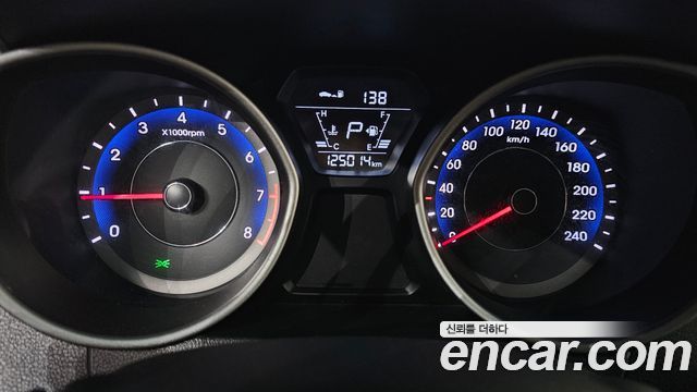 Hyundai Avante 1.6 GDi Style 2014 — фото 8