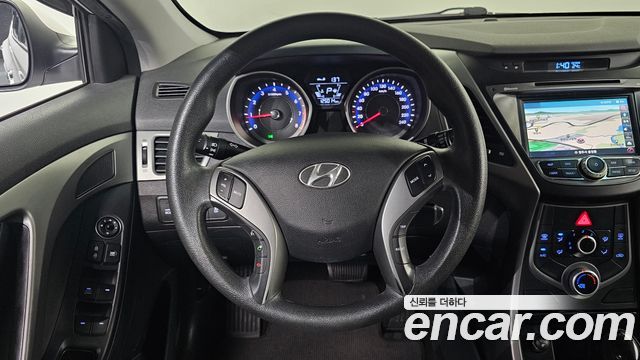 Hyundai Avante 1.6 GDi Style 2014 — фото 14