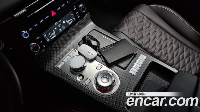 Genesis G80 (RG3) Gasoline 2.5 Turbo AWD 2025 — фото 9