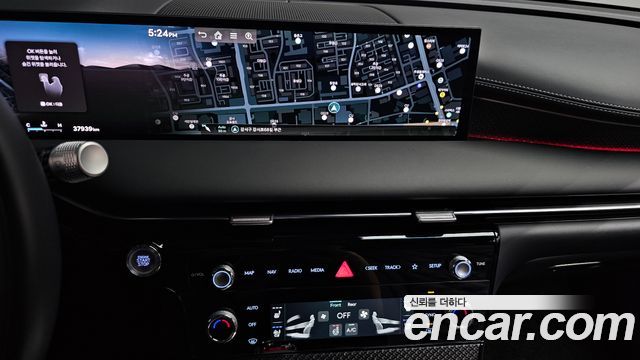 Genesis G80 (RG3) Gasoline 2.5 Turbo AWD 2025 — фото 14