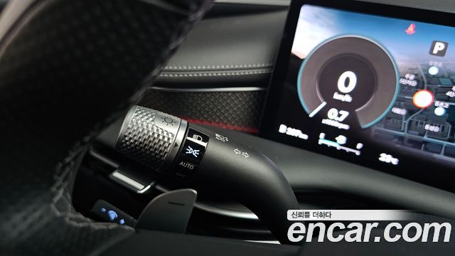 Genesis G80 (RG3) Gasoline 2.5 Turbo AWD 2025 — фото 36
