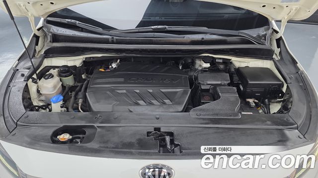 Kia Carnival 9-Seater Luxury 2019 — фото 6