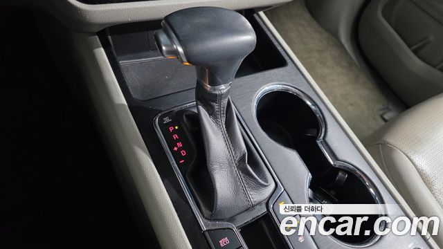 Kia Carnival 9-Seater Luxury 2019 — фото 9