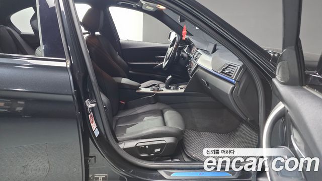 BMW 3 Series (F30) 320d M Performence Edition 2015 — фото 11