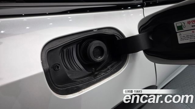 Volvo V90 Cross Country B5 Pro AWD 2021 — фото 38