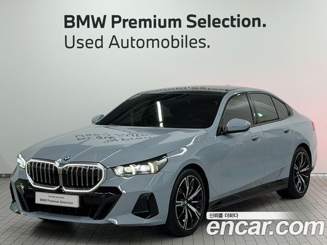 BMW 5 Series (G60) 530i xDrive M Sport
