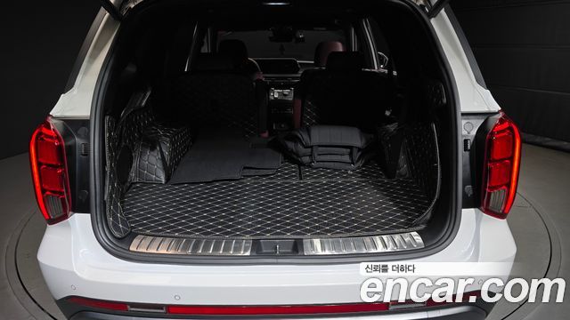 Hyundai Palisade Diesel 2.2 2WD Prestige 2023 — фото 27