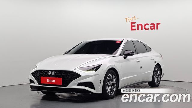 Hyundai Sonata (DN8) 2.0 Premium Plus