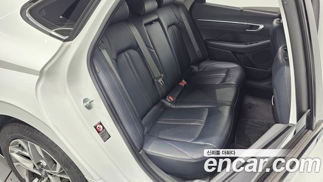 Hyundai Sonata (DN8) 2.0 Premium Plus 2022 — фото 11