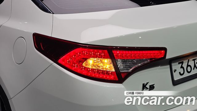 Kia K5 2.0 Luxury 2013 — фото 23