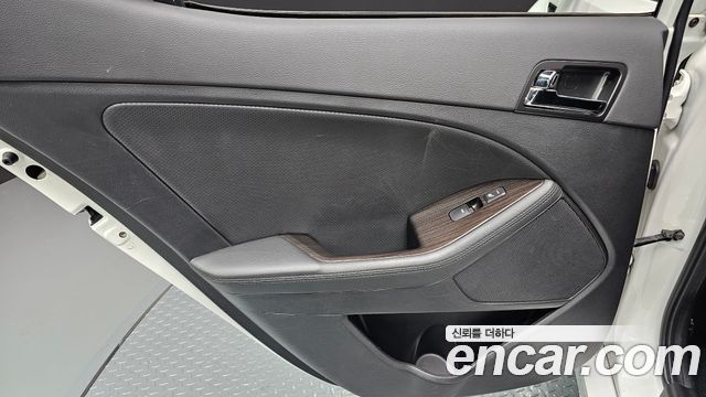 Kia K5 2.0 Luxury 2013 — фото 25