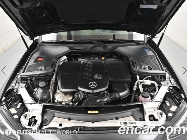 Mercedes-Benz E-Class (W213) E220d 4MATIC AMG Line 2022 — фото 6