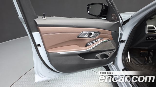BMW 3 Series (G20) M340i Pro 2025 — фото 24