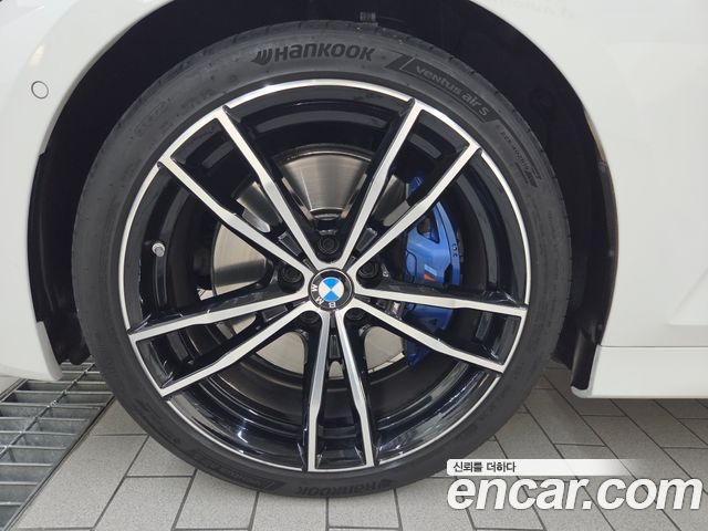 BMW 3 Series (G20) 320d Touring M Sport 2022 — фото 21