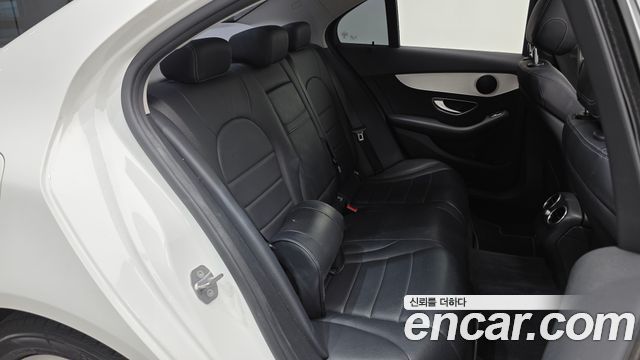 Mercedes-Benz C-Class (W205) C220 d Avantgarde 2018 — фото 12