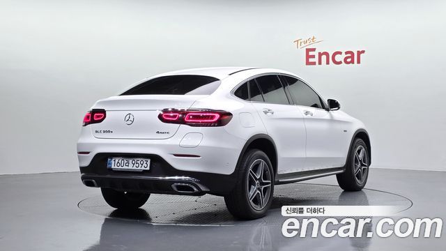 Mercedes-Benz GLC-Class (X253) GLC300e 4MATIC Coupe 2021 — фото 2