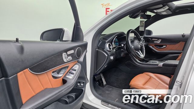 Mercedes-Benz GLC-Class (X253) GLC300e 4MATIC Coupe 2021 — фото 10
