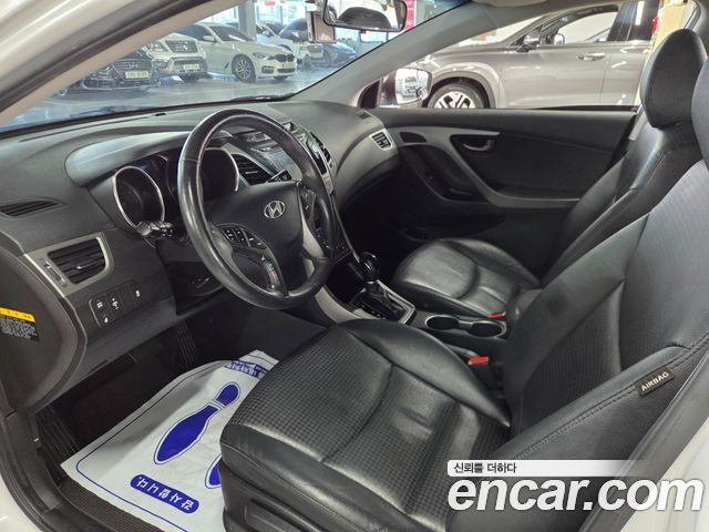 Hyundai Avante 1.6 GDi Modern Standard 2014 — фото 4
