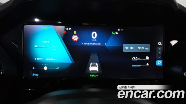 Renault Korea Grand Koleos 1.5 E-TECH Iconic 2WD 2025 — фото 8