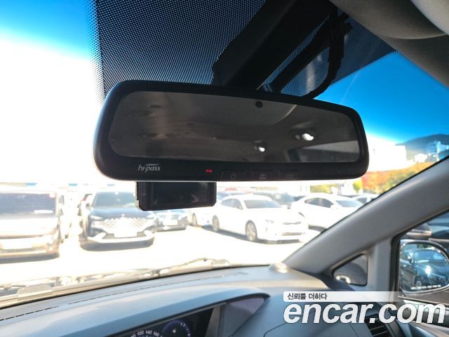 KG Mobility (SsangYong) Korando Turismo 4WD Outdoor Edition 9-seater 2017 — фото 21
