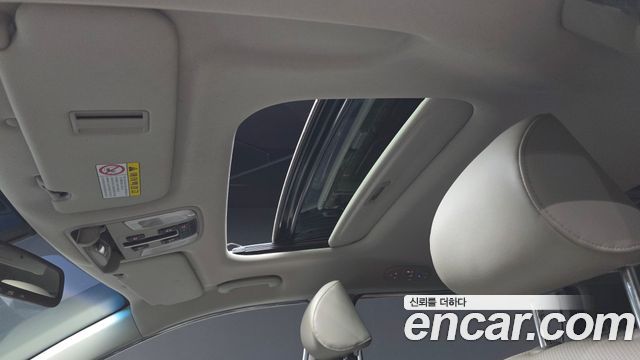 Kia Carnival 9-seater Luxury 2017 — фото 16