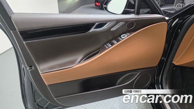 Genesis G80 (RG3) Gasoline 3.5 Turbo AWD 2022 — фото 24