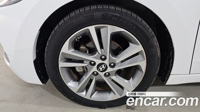 Hyundai Avante (AD) 1.6 GDI Value Plus 2017 — фото 5