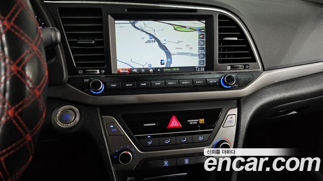 Hyundai Avante (AD) 1.6 GDI Value Plus 2017 — фото 17