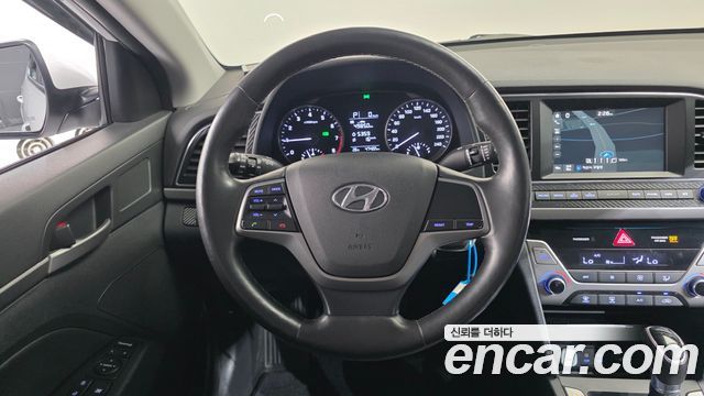 Hyundai Avante (AD) 1.6 GDI Smart 2017 — фото 13