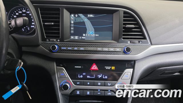 Hyundai Avante (AD) 1.6 GDI Smart 2017 — фото 14