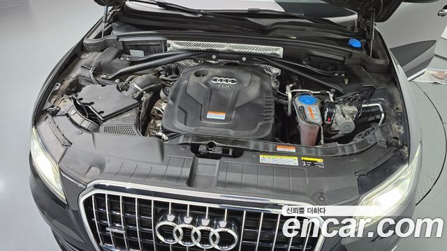Audi Q5 35 TDI Quattro Dynamic 8R 2016 — фото 6