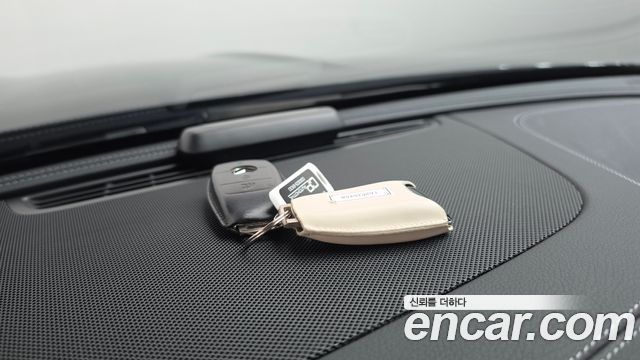 Mercedes-Benz E-Class (W213) E220d 4MATIC AMG Line 2022 — фото 15