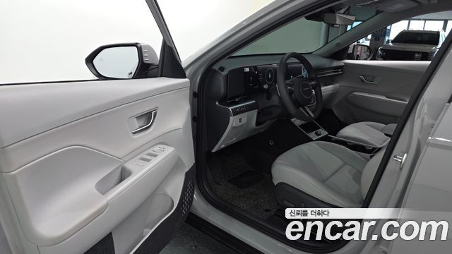 Hyundai Kona (SX2) Gasoline 2.0 2WD Premium 2025 — фото 10