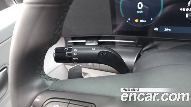 Hyundai Kona (SX2) Gasoline 2.0 2WD Premium 2025 — фото 18