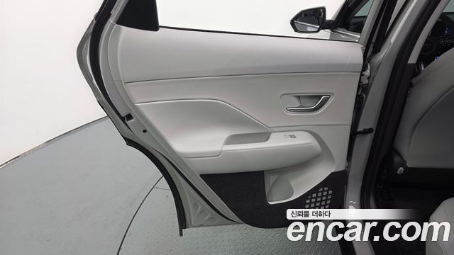 Hyundai Kona (SX2) Gasoline 2.0 2WD Premium 2025 — фото 25