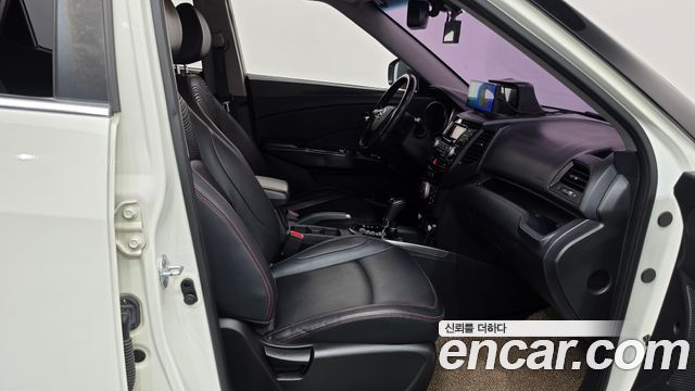 KG Mobility (SsangYong) Tivoli Air Diesel IX 4WD 2016 — фото 32